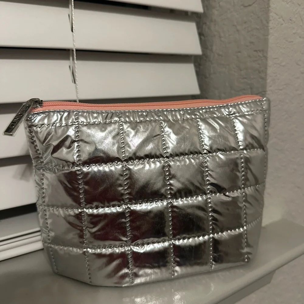 Clinique Silver Quilted Cosmetic Bag with Pink Zip